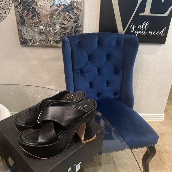 Platform mules! Never worn - Picture 3 of 4